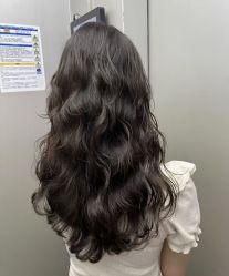 -首脑美发沙龙