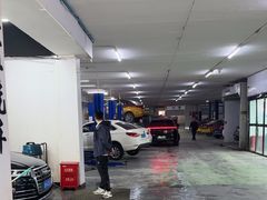 -友谊汽车维修保养·钣金喷漆事故定损·洗车贴膜