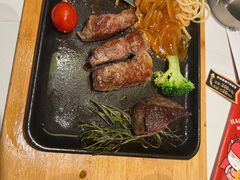 -豪享来(我格广场店)