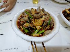 -凤凰路何眼镜香辣蟹(花果园店)