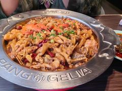 -胖哥俩肉蟹煲(上海悦荟广场店)