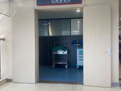 -上海市松江区泗泾医院