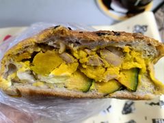 贝贝南瓜芝士香蒜鸡-PAOPAO Bakery&Café(港汇店)