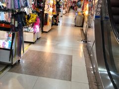 -龙翔服饰城(龙翔大厦店)