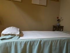 -耳语轻风专业采耳馆(古北花世界商业广场店)