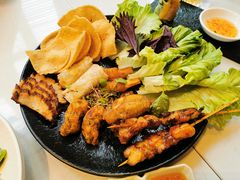 越南小吃拼盘-美奈小馆·越南料理(中航城君尚购物中心店)