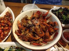 -霄汉牛三鲜湖北砂锅菜(万松园2店)