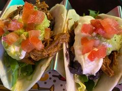 -Famous肥猫墨西哥音乐餐吧(五棵松华熙LIVE店)