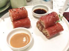-蝴蝶里·粤菜·点心(滨江龙湖店)