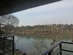 -上海怡沁园度假酒店