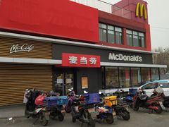 -麦当劳(健德桥得来速店)