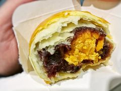 红豆蛋黄酥-鲍师傅糕点(春熙路店)