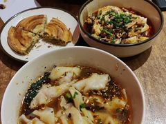 -谭师爷龙抄手(白下路店)