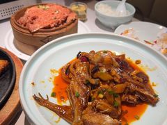 -荷花亭·湖北融合菜(中商广场店)