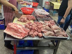 -标记美食新鲜猪杂(兴南大道店)