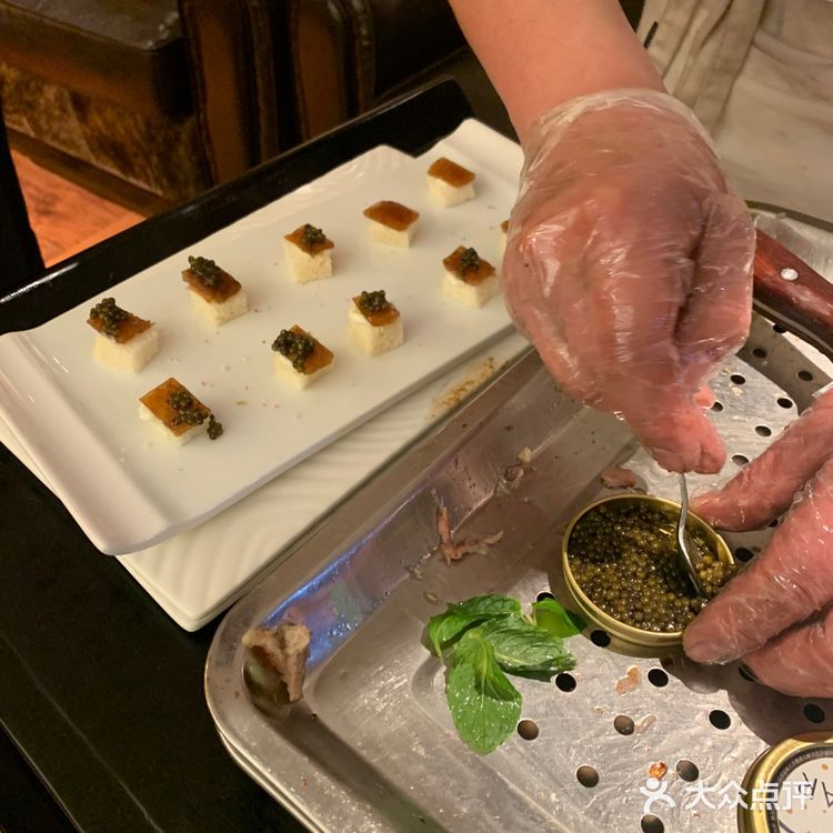 隐蔽在大明湖里的高端中餐馆——真正的泉城会客厅