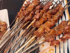 -许哥东北烧烤·铁丳烤串·宫后夹肉(繁花中心店)