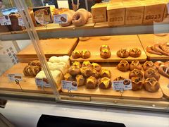 -红星前进面包牛奶公司(君太店)