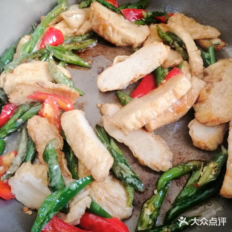 健脾开胃、补气瘦身的～辣炒鱼饼