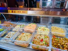 自助取餐区-猫姑娘大盘鸡(商城路店)