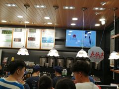 -茶颜悦色(岳麓山顶店)