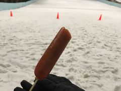 -乔波室内滑雪场