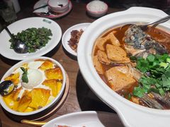-新白鹿餐厅(滨江银泰店)
