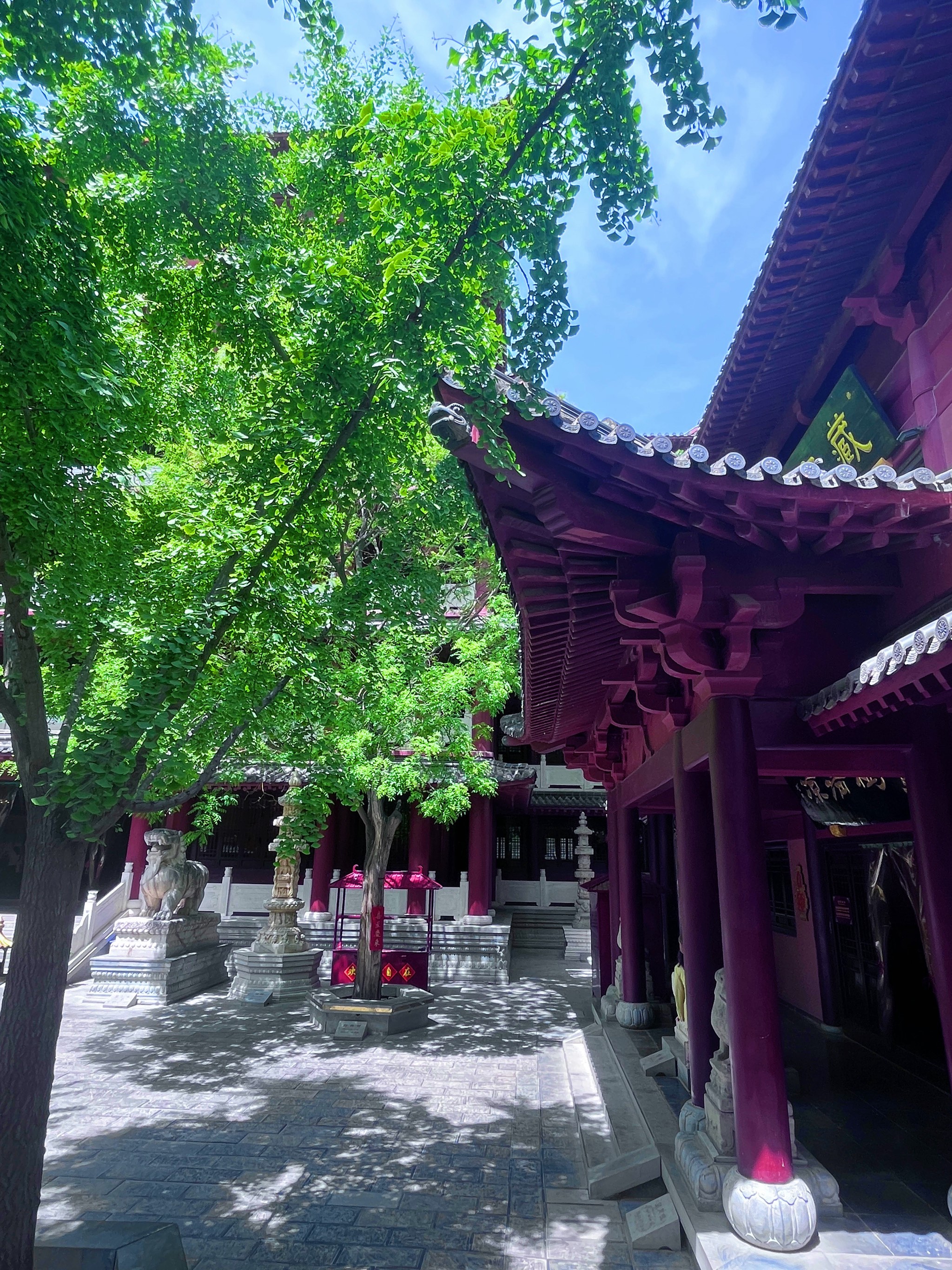 沈阳宝灵寺图片