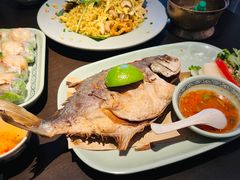 -大头虾越式风味餐厅(光明广场店)