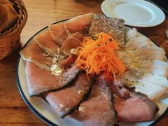 -羽深肉铺 Steak & Wine