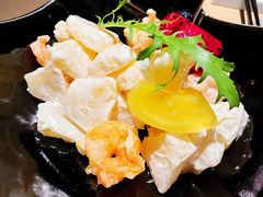 凤梨虾球-穹六人间 people 6(岳阳路店)