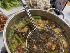 -鹅香四海·卤水火锅·砂锅粥·潮汕菜(宝安店)