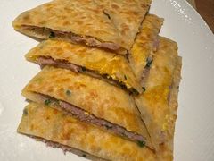 麦饼（肉加蛋）-荣家黄鱼面(南京西路店)
