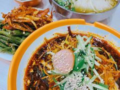 -三姐妹冷面馆(保卫路店)