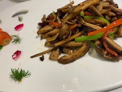 -肆月河豚·新淮扬(金融街店)