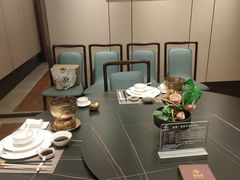 -鼎泰亨·海鲜牛肉餐厅(滨江店)
