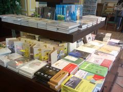 -新华书店(龙头路店)