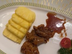 -浅深(世茂滨江精品店)