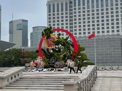 -人民广场