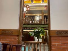 -梅龙镇酒家(南京西路总店)