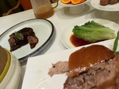 -贝勒爷·酥不腻烤鸭