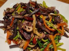 -蒙艾里民族传统菜蒙餐