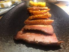 烤脆皮（土）猪肉-中8楼风尚云南菜(颐堤港店)