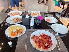 -唐拉雅秀酒店-西锦汇空中BBQ·思创餐厅