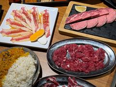 -山居屋炭火烧肉(厚街万达店)