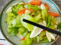 西芹百合-小溪桥三号院子(华庄店)