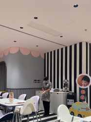 -奈尔宝家庭中心·亲子早教·派对餐厅(北京东坝万达店)