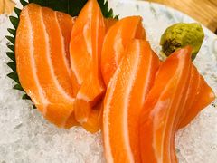 三文鱼刺身-初居食屋日式料理(万象城购物中心店)