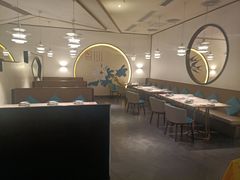 大堂-周渝食惦·酸菜鱼精致川菜(横岗店)