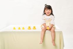 -爱你宝贝孕婴亲子摄影美学馆(绍兴店)